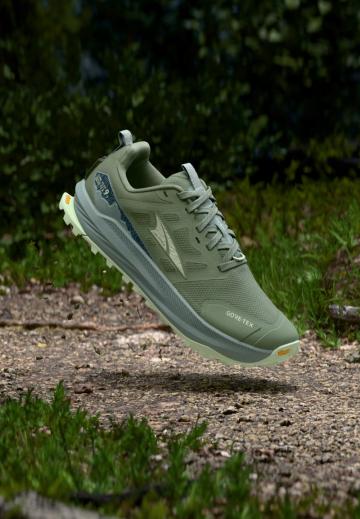 Беговые кроссовки