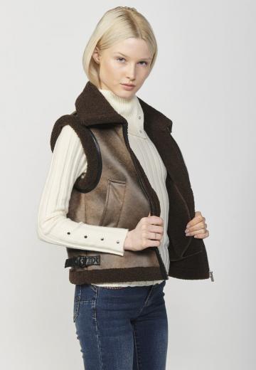 Пуховой жилет