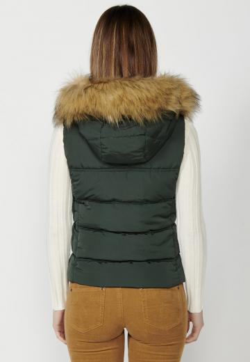 Пуховой жилет