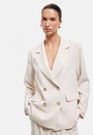 Блейзер с накладными карманами