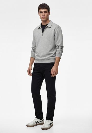 Узкие джинсы