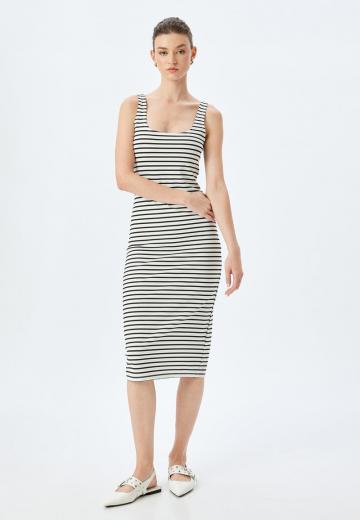 Пляжное платье