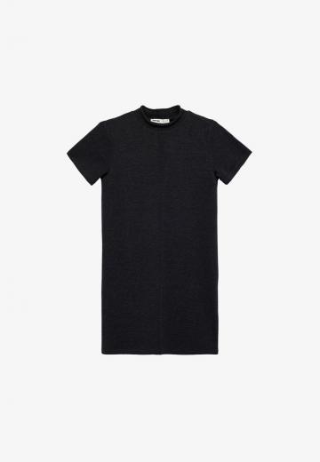 Вязаное платье