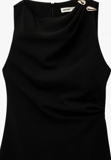 Короткое платье