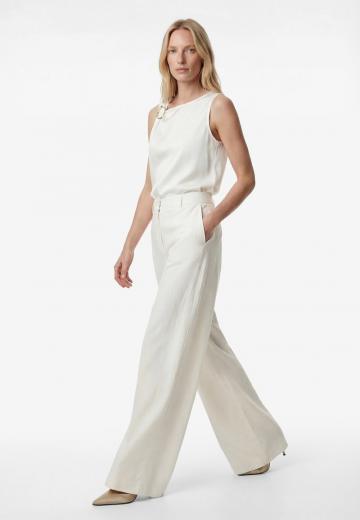 Блузка без рукавов