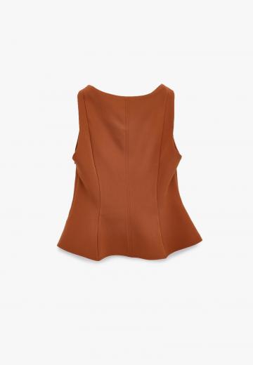 Блузка без рукавов