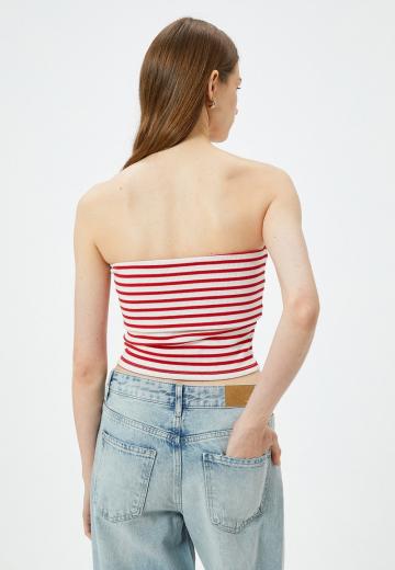 Топ без бретелек