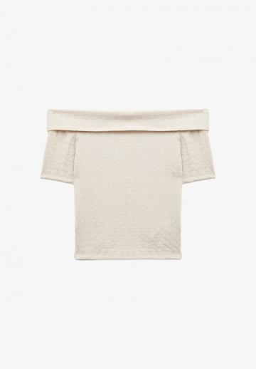 Топ без бретелек