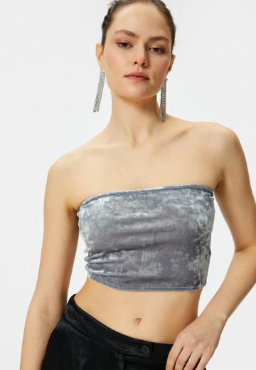 Топ без бретелек