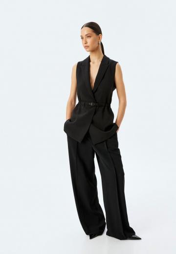 Длинный жилет