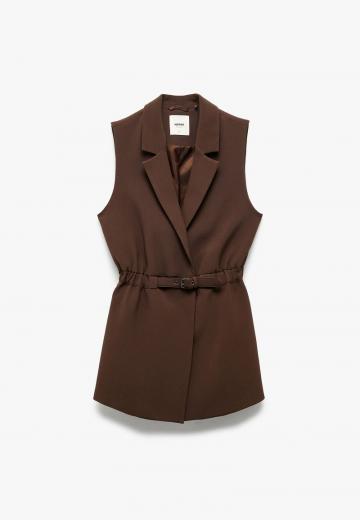 Длинный жилет