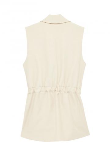 Длинный жилет