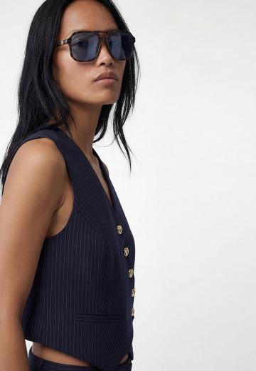 Короткая куртка