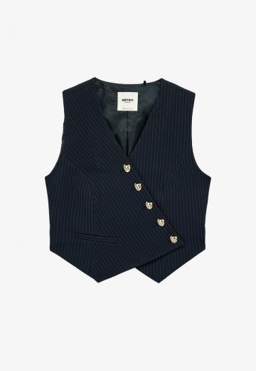 Короткая куртка