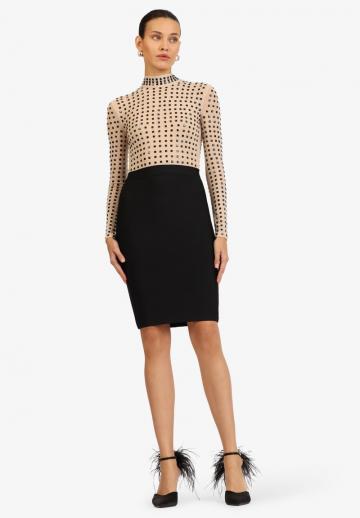 Платье футляр