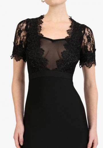 Платье футляр