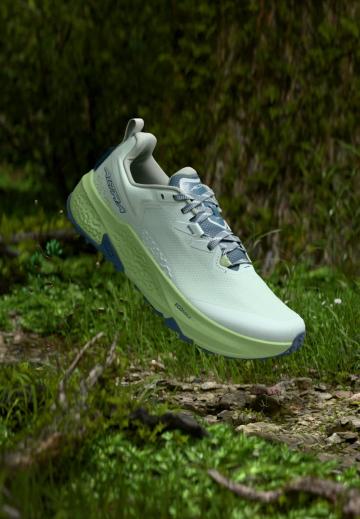 Беговые кроссовки