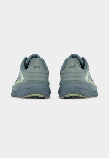 Беговые кроссовки