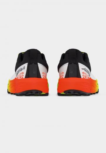 Беговые кроссовки