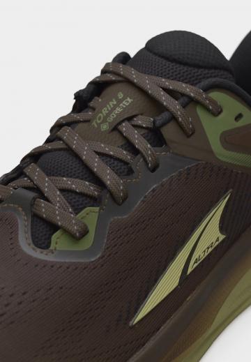 Беговые кроссовки