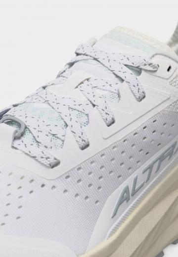 Беговые кроссовки