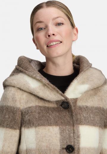 Шерстяное пальто