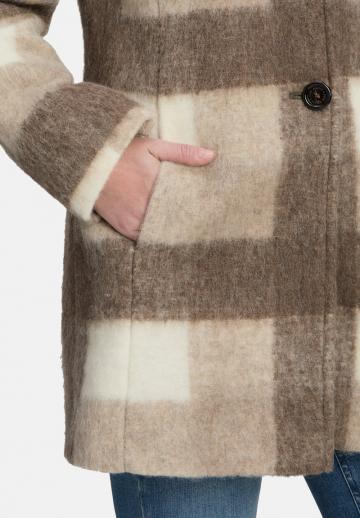 Шерстяное пальто