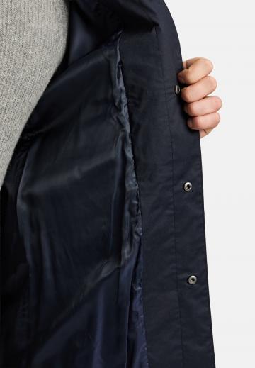 Короткое пальто