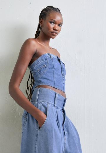 Топ без бретелек