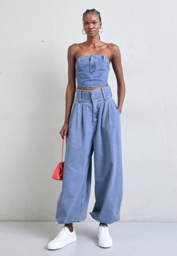 Топ без бретелек