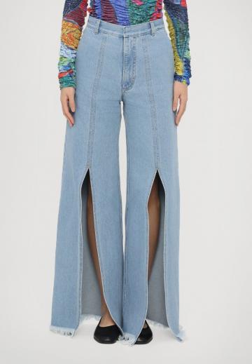 Джинсы бойфренда