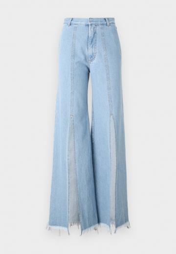 Джинсы бойфренда