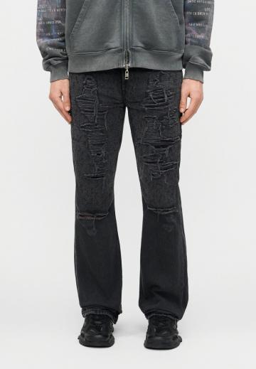 Прямые джинсы