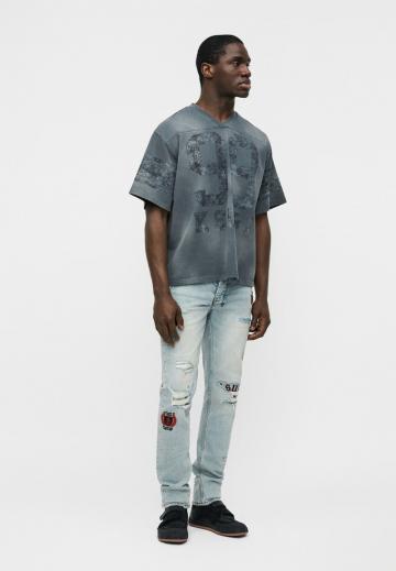 Узкие джинсы