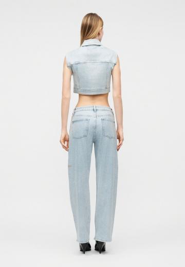 Джинсы бойфренда