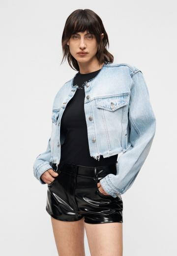 Короткая куртка