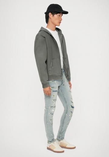 Узкие джинсы