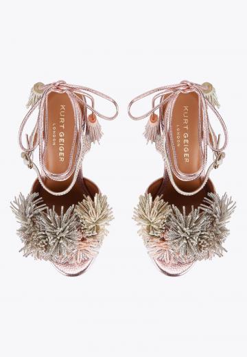 Босоножки на платформе