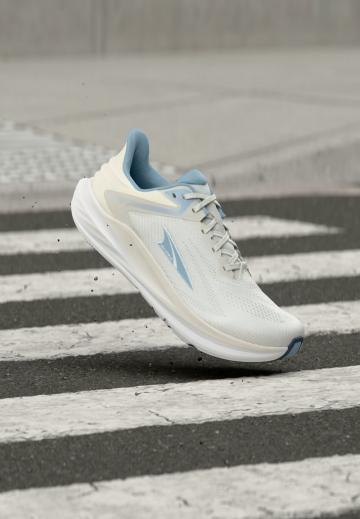 Беговые кроссовки