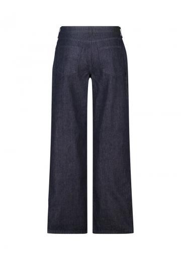 Свободные джинсы