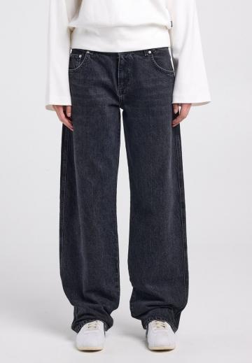 Свободные джинсы