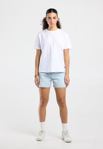 Джинсовые шорты