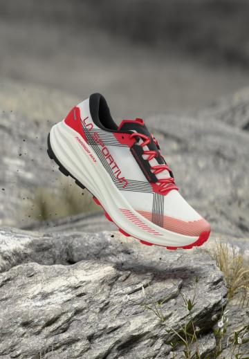 Беговые кроссовки