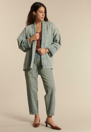 Джинсовая куртка