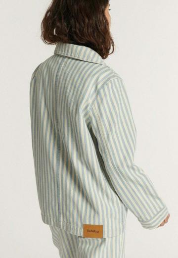 Джинсовая куртка