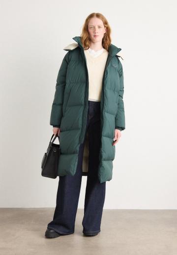 Пуховое пальто