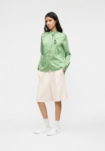 Атласная блузка