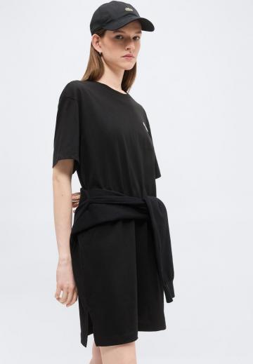 Короткое платье