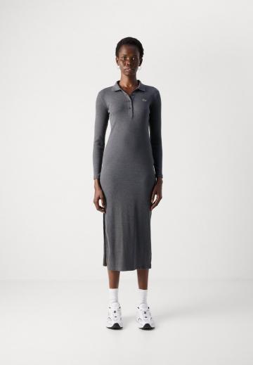 Платье футляр