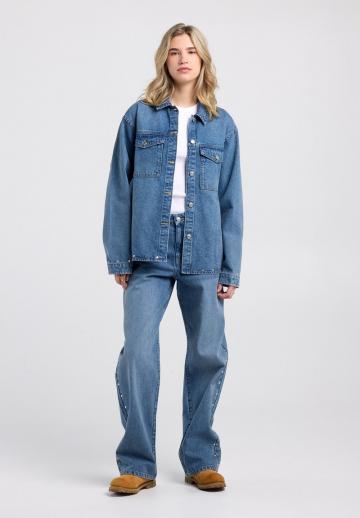 Джинсовая куртка